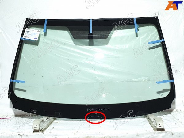 Стекло лобовое с обогревом щеток TOYOTA RAV4 #C4# 13-19 (уценка на 25%)