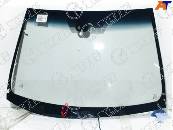 Стекло лобовое с обогревом щеток + дд TOYOTA AVENSIS 4 /5D 08-18 (уценка на 50%)