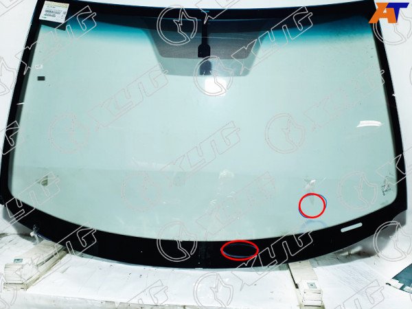 Стекло лобовое с обогревом щеток TOYOTA HIGHLANDER /KLUGER 07-13 (уценка на 50%)